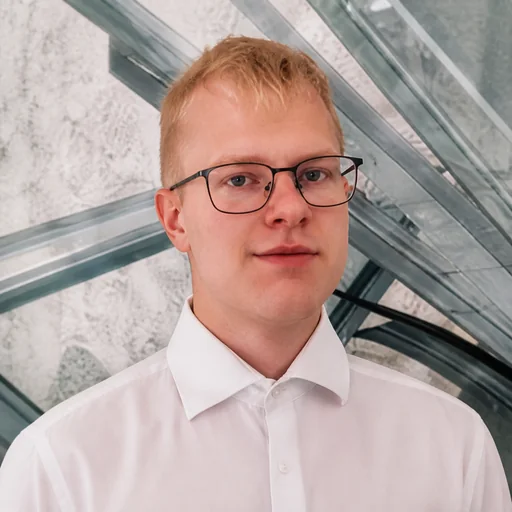 Dominik — korepetytor chemii